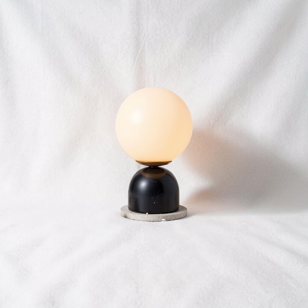 The Petra Sphere table light